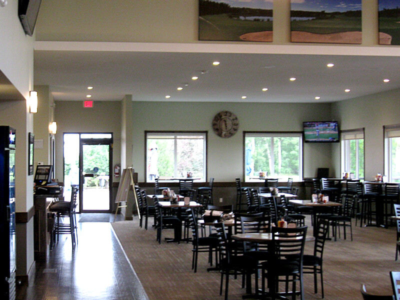 Innisfail Golf Club - Facilities - Clubhouse - Divots Restaurant - Innisfail, Alberta