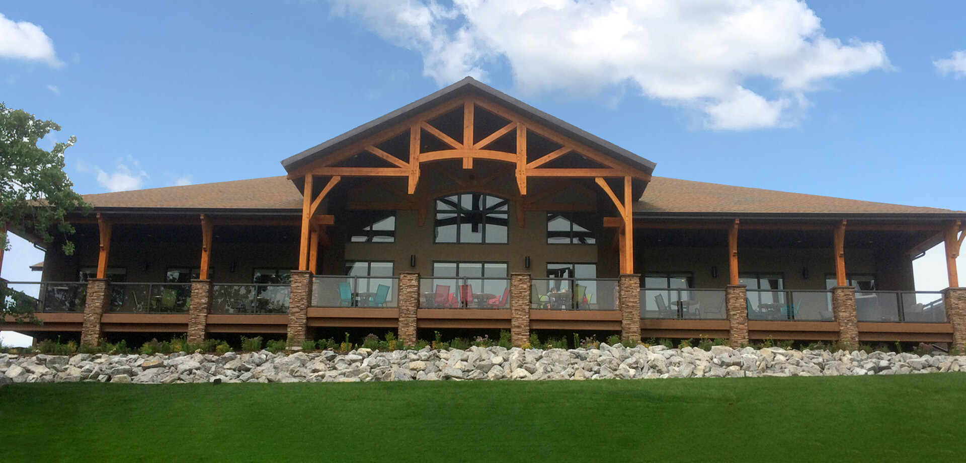 Innisfail Golf Club - Divots - Clubhouse - Header Image - Innisfail, Alberta