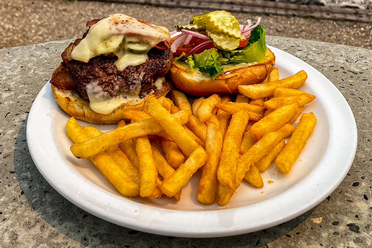 July-Burger-of-the-Month-Divots-Innisfail-Golf-Club Bacon Jalapeño Burger - July Burger of the Month - Divots Restaurant - Innisfail Golf Club - Alberta